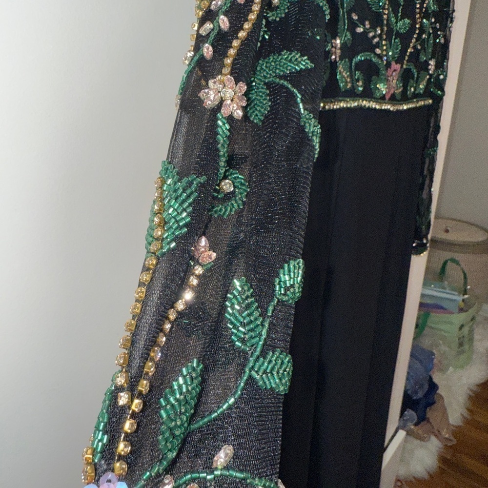 NWT | Mac Duggal 67870 Beaded Illusion High Neck Trumpet Gown Size 4 - Picture 6 of 14